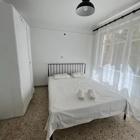 Apartment Kefihome B *